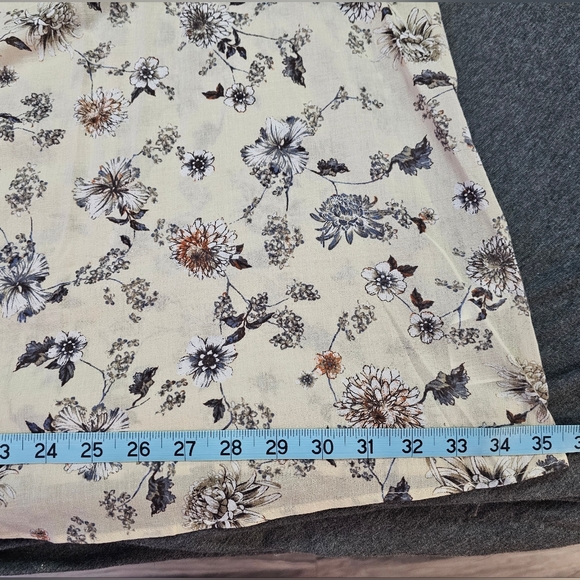 Floral blouse from Addition Elle, NWT - Picture 8 of 8